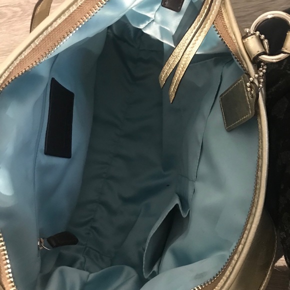 Coach Shoulder/Toto Bag - Picture 6 of 7